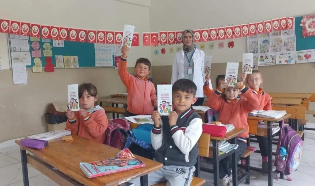 Sinop’un Durağan ilçesinde, “Dünya El Hijyeni Günü” dolayısıyla düzenlenen etkinliklerde,