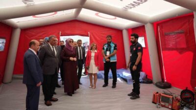 Manisa Celal Bayar Üniversitesi’nde düzenlenen MCBÜKAF’26 Kariyer Fuarı’nda İl Sağlık