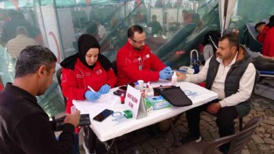 Gaziantep’te Şahinbey Belediyesi tarafından “Kan Verelim Spor Yapalım Sağlıklı Kalalım”