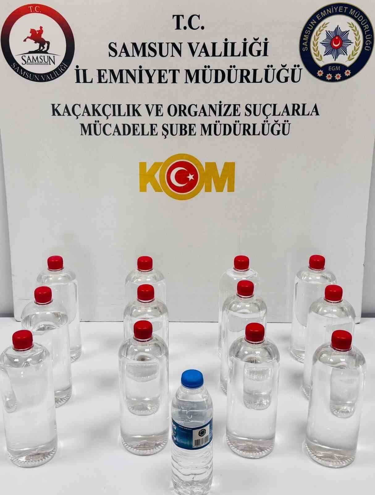 Samsun’un İlkadım ilçesinde polis ekiplerince düzenlenen sahte alkol operasyonunda 12