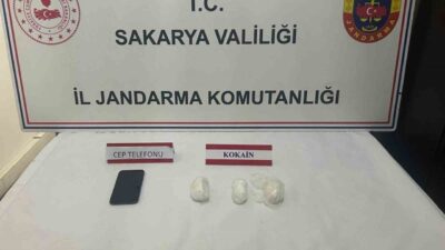 Sakarya’nın 4 ilçesinde jandarma ekiplerince torbacılara yönelik yapılan uyuşturucu operasyonunda