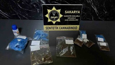 Sakarya’nın Arifiye ilçesinde polis ekiplerince uyuşturucu madde ticareti yapanlara yönelik