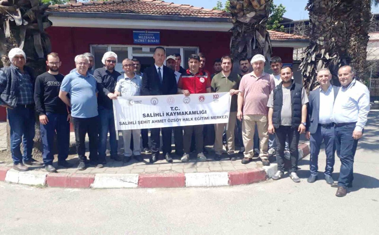 Manisa’nın Salihli ilçesinde Kurban Bayramı öncesi her yıl düzenlenen “Kurban