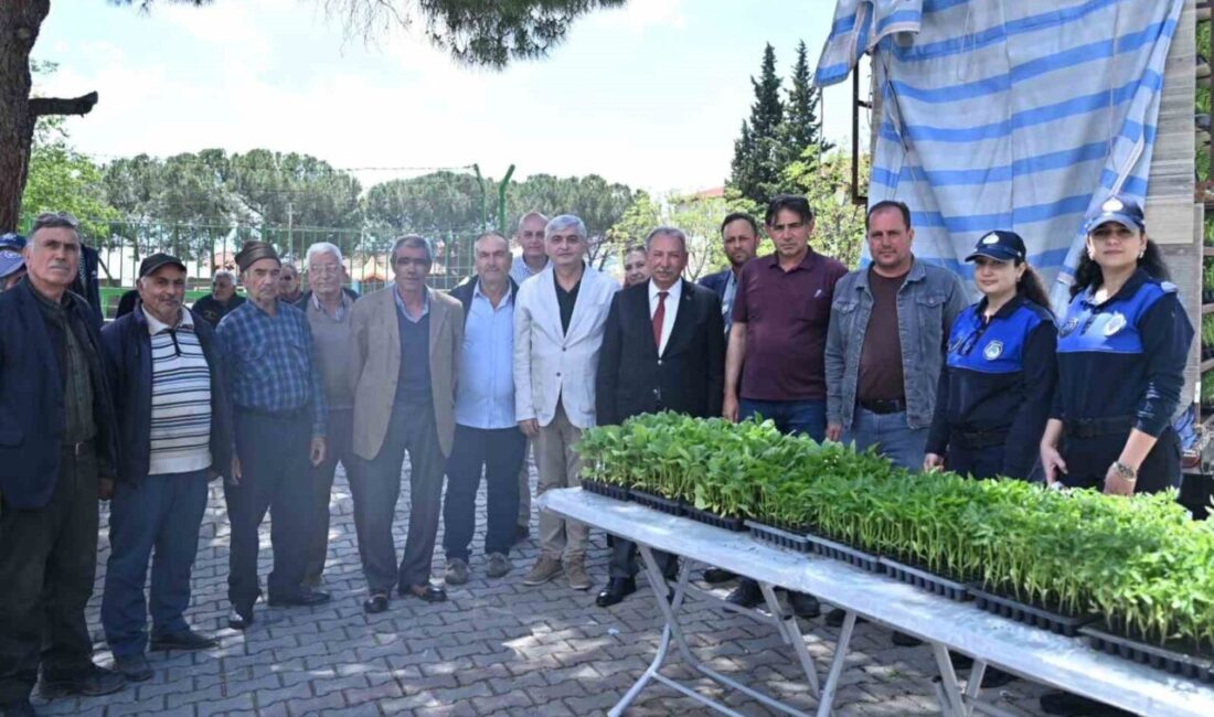 Manisa Büyükşehir Belediyesi, kırsal kalkınmaya destek projeleri kapsamında Salihli’de üreticilerin