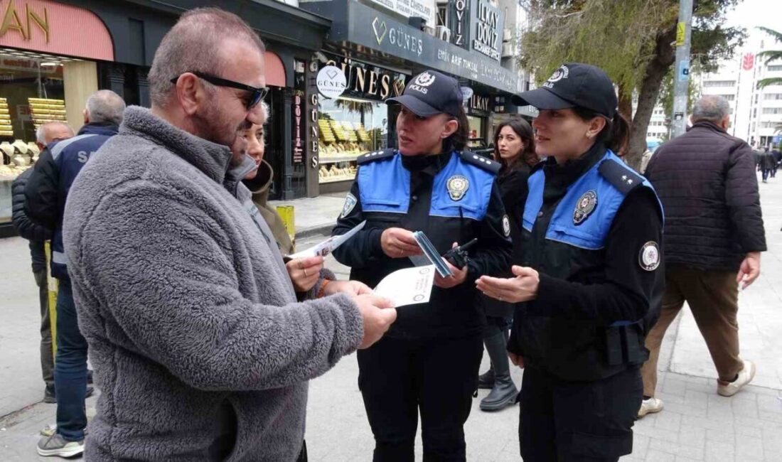 Samsun Emniyet Müdürlüğü ekipleri dolandırıcılık olaylarına karşı vatandaşları bilinçlendirmek amacıyla