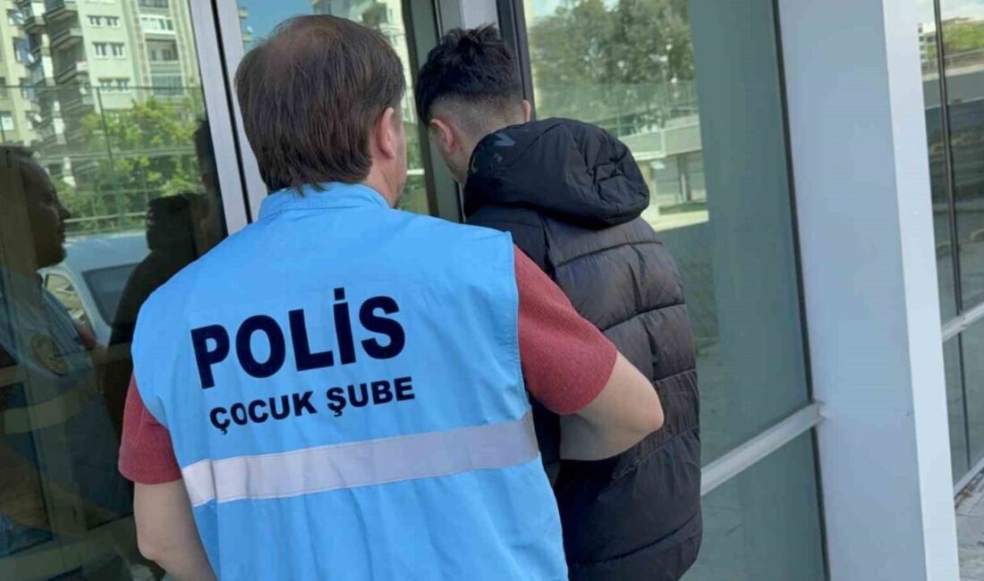 Samsun’un İlkadım ilçesinde narkotik ekiplerinin düzenlediği operasyonda gözaltına alınan 17