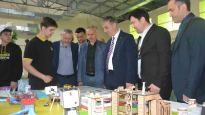 Samsun’un Terme ilçesinde genç beyinlerin bilimsel çalışmaları düzenlenen görkemli açılışla