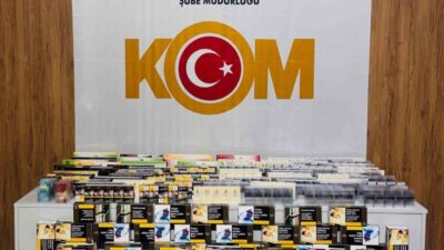 Samsun’un Atakum ve İlkadım ilçelerinde düzenlenen kaçakçılık operasyonunda binlerce doldurulmuş