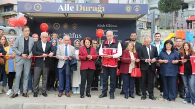 Millî Aile Haftası kapsamında düzenlenen açılış programında aile yapısının korunması