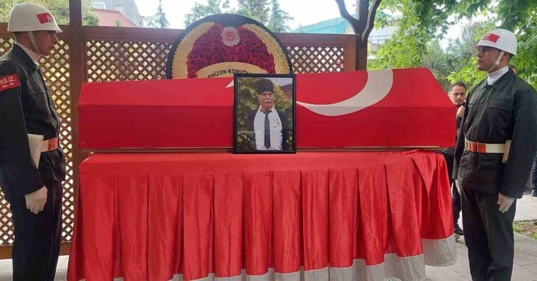 SAMSUN (İHA) – Samsunlu Kıbrıs Gazisi İsmet Tancan (72), Çarşamba’da