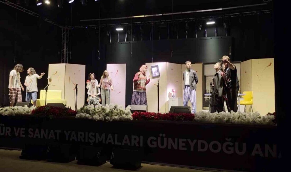 Güneydoğu Anadolu’nun sanatsever gençleri Adıyaman’da buluştu. Gençler, bilgilerini ve sanat