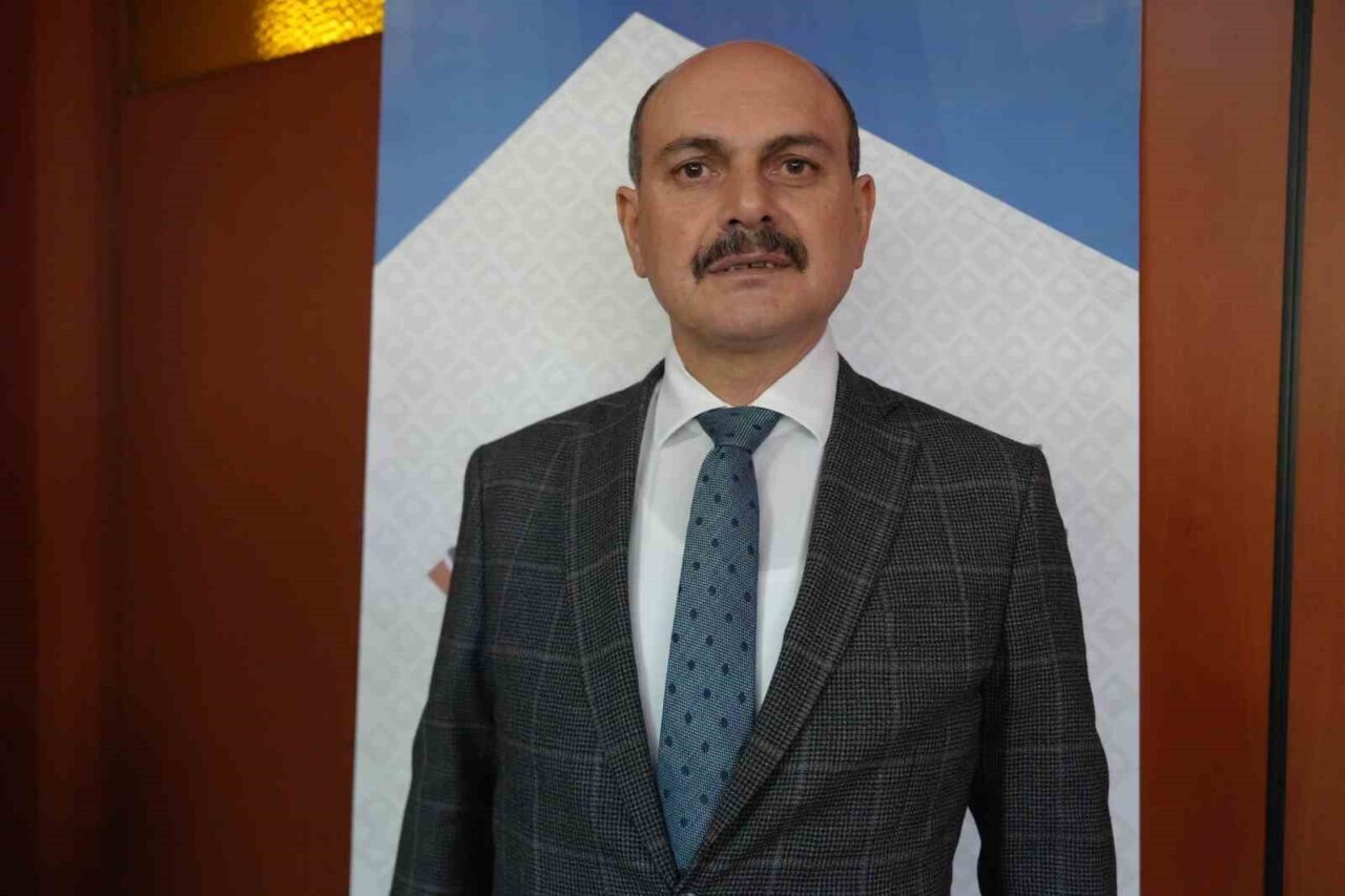 Türkiye genelinde sanayi sektöründe yaşanan nitelikli personel sıkıntısı büyürken, iş