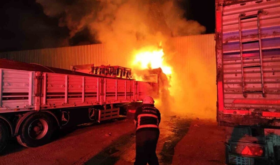 Şanlıurfa’da bir tır garajında çıkan yangın, itfaiye ekiplerinin hızlı müdahalesiyle