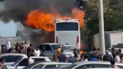 Şanlıurfa’nın Viranşehir İlçesindeki Eyüpnebi Makamını ziyarete gidenlerin içerisinde olduğu tur