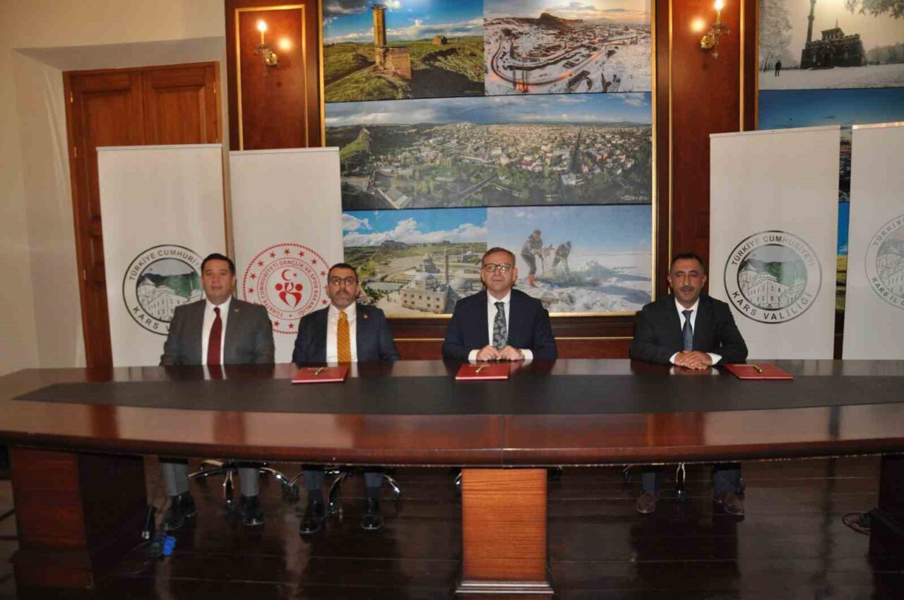 Türkiye’nin önemli kış turizm merkezlerinden biri olan Sarıkamış Kayak Merkezi’nde