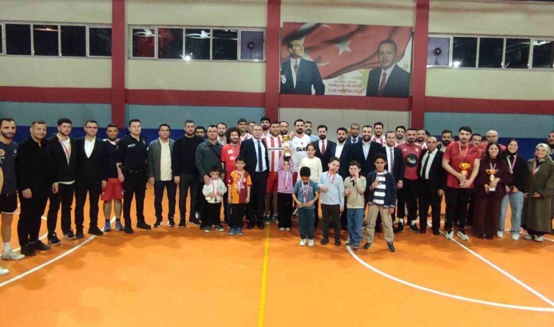 BATMAN (İHA) – Batman’ın Sason ilçesinde düzenlenen voleybol halk turnuvası,