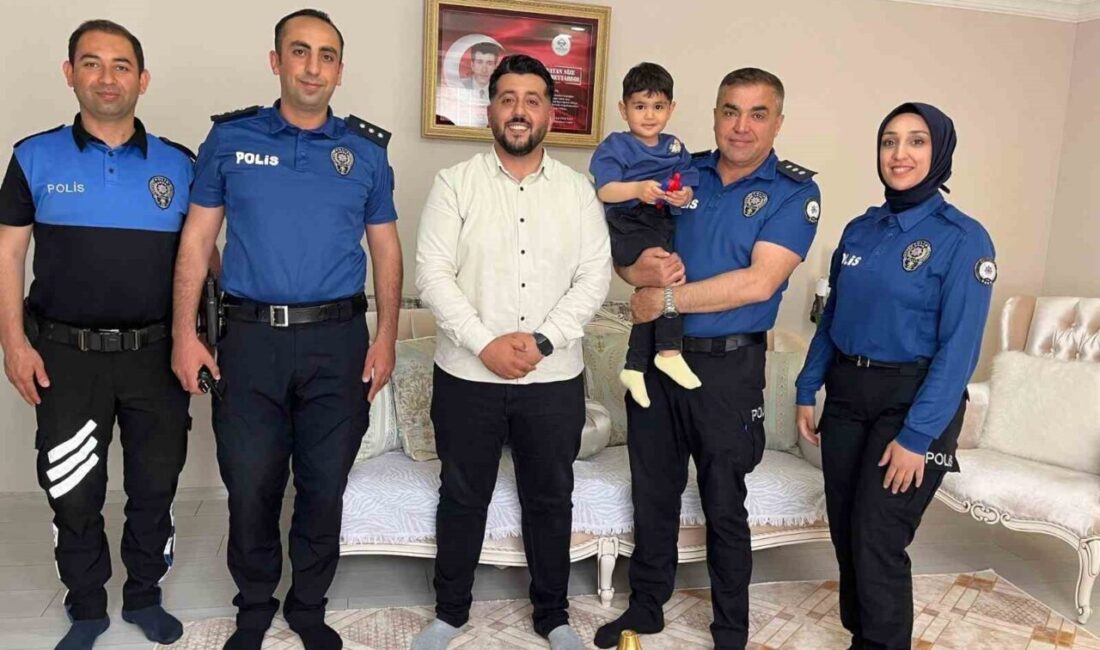 Adıyaman’ın Gölbaşı ilçesinde Kurban Bayramı dolayısıyla şehit aileleri ile şehitlikler