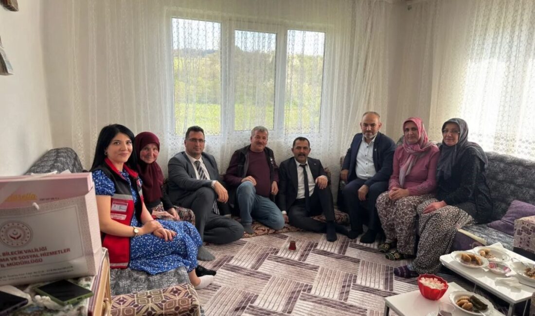 Bilecik’te, şehit Sedat Çakır’ın annesi Refiye Çakır seneyi devriyesi kapsamında