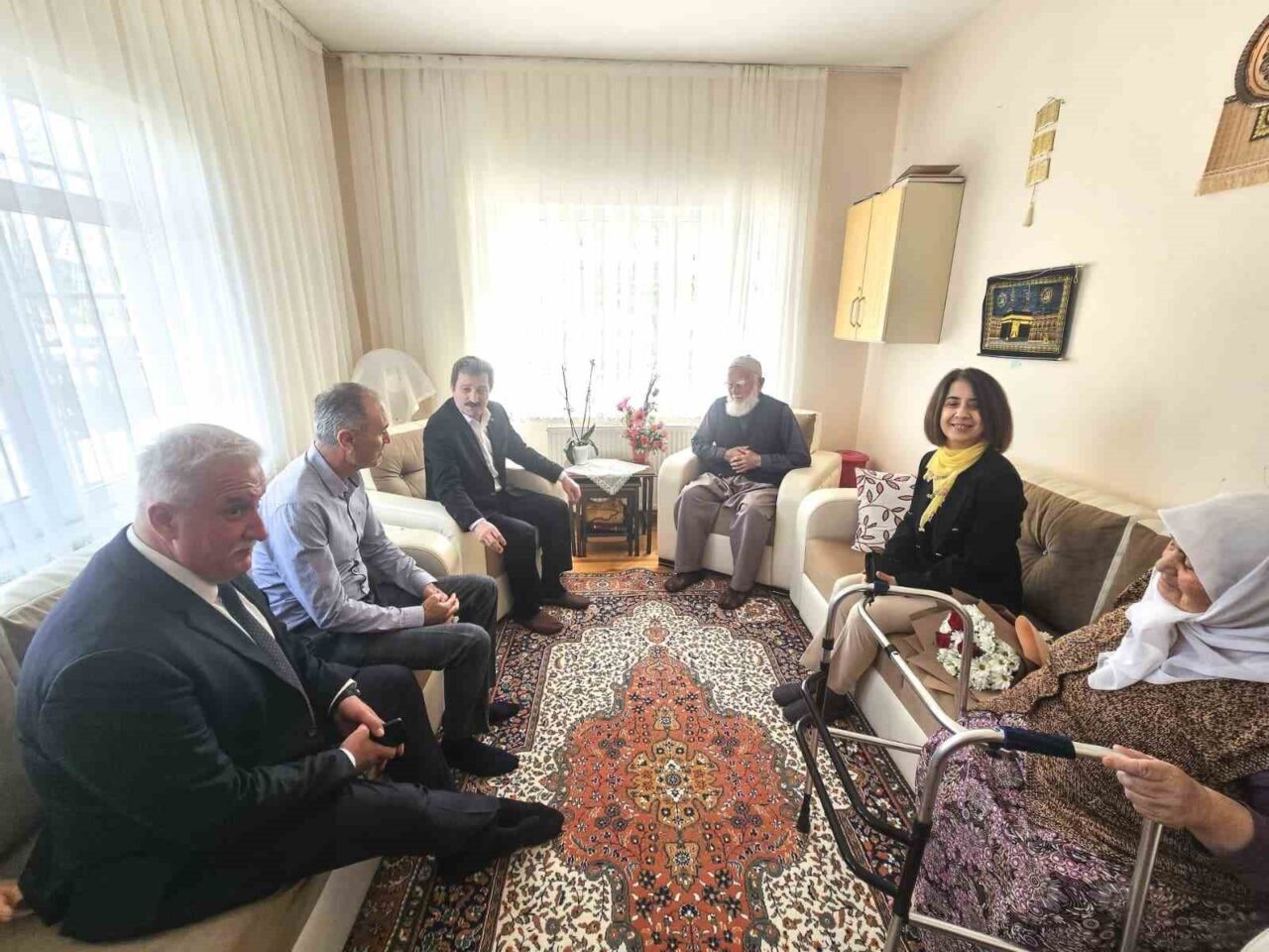 Samsun Valisi Orhan Tavlı ve eşi Ayşe Tavlı, Anneler Günü