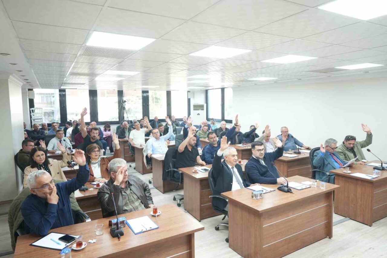 Kahramanmaraş’taki okul saldırısında öğrencilerini korurken hayatını kaybeden matematik öğretmeni Ayla