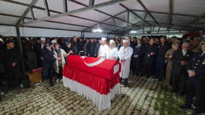 Tekirdağ’ın Çorlu ilçesinde silahlı kavga ihbarına müdahale eden polis ekiplerine