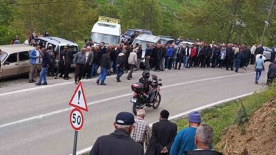 Adana’nın Saimbeyli ilçesinde Obruk şelalesinde boğulan engelli genç son yolculuğuna
