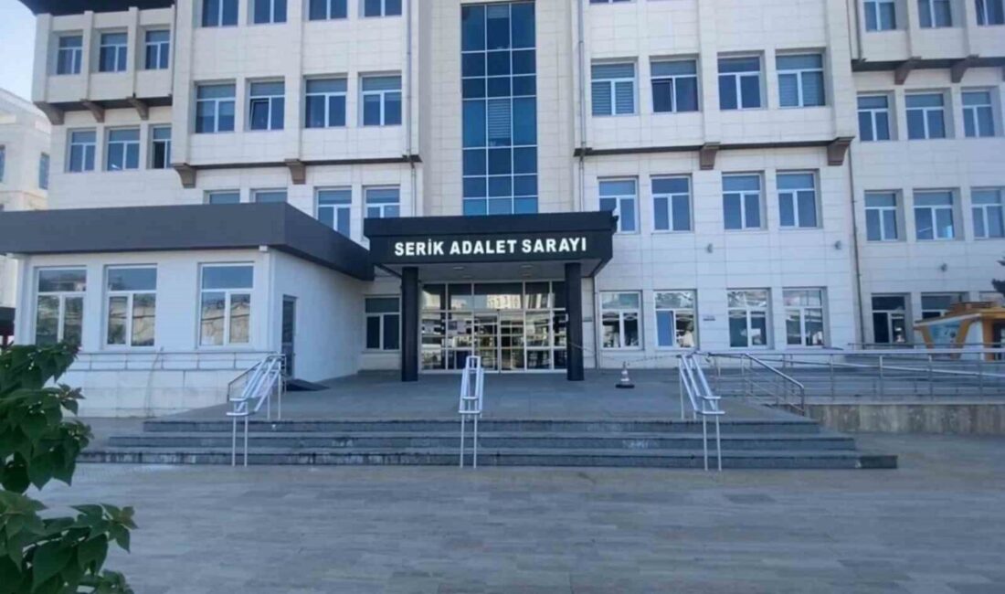 Antalya’nın Serik ilçesinde Antalya İl Jandarma Komutanlığı KOM Şube ve