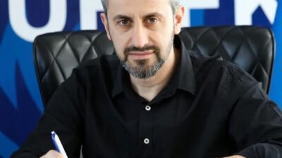 Erzurumspor FK Teknik Direktörü Serkan Özbalta, mavi-beyazlı ekibin Süper Lig’e