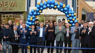 Gaziantep kuyumculuk ve mücevherat sektörünün köklü firmalarından Seyyid Mücevherat’ın 3.