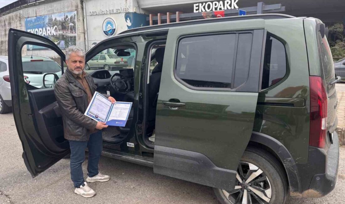 İstanbul’da yetkili bayiden bir yıl önce sıfır kilometre Peugeot Rifter