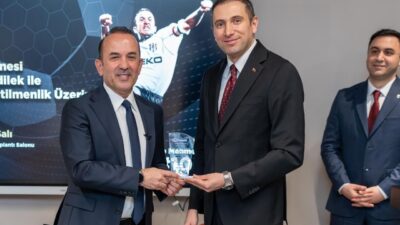Şifo Mehmet lakaplı Mehmet Özdilek, OYAK Pazarlama Organizasyonuyla 65’inci Yıl