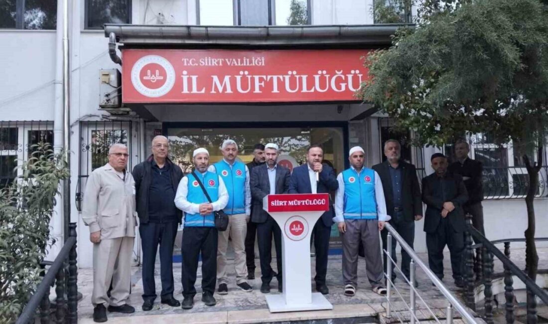 Siirt’te hac ibadetini yerine getirmek üzere yola çıkan ilk kafile,