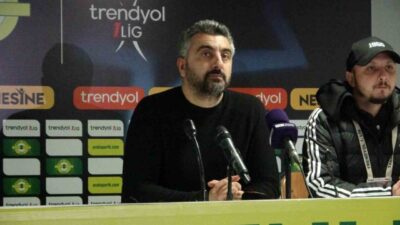 Pendikspor Teknik Direktörü Sinan Kaloğlu, 1-1 sona eren Esenler Erokspor