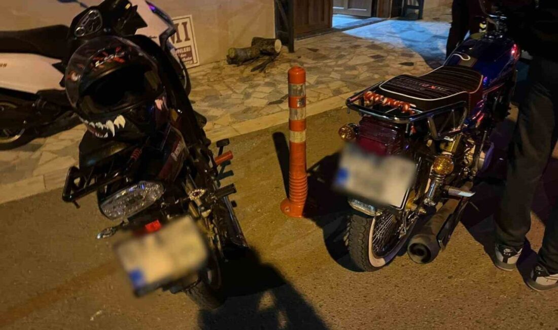 Sinop’ta polis ekiplerinin gerçekleştirdiği trafik uygulamasında, ehliyetsiz araç kullanan ve