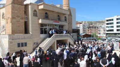 Şırnak’ın Cizre ilçesinde hac farizasını yerine getirecek olan 139 hacı