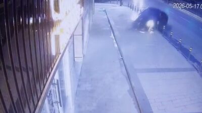Şişli Büyükdere Caddesi’nde kontrolden çıkan lüks otomobil dükkana daldı, ardından