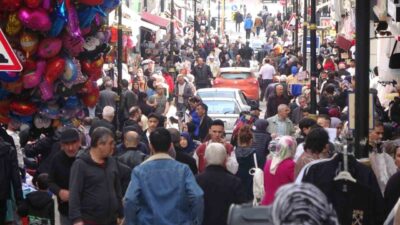 Türkiye İstatistik Kurumu (TÜİK) “İstatistiklerle Gençlik 2025” araştırmasının sonuçlarını paylaştı.