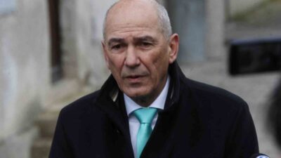 Slovenya’da aşırı sağcı ve İsrail yanlısı lider Janez Jansa, 90