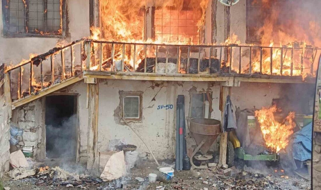 Yozgat’ın Sorgun ilçesinde soba bacasından yangın çıktı. Edinilen bilgiye göre