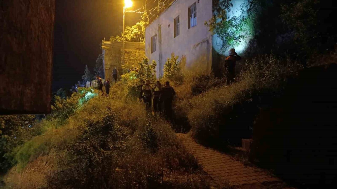 Kahramanmaraş’ta kimliği belirsiz bir şahsın pompalı tüfekle rastgele ateş açması