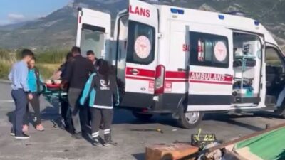 Söke-Milas kara yolu Gölbent Kavşağı’nda meydana gelen trafik kazasında 1