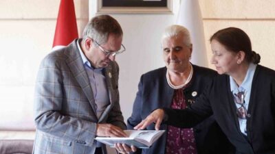 Balıkesir’in Ayvalık ilçesinde düzenlenen Teferiç Şenlikleri kapsamında anlamlı bir buluşmaya