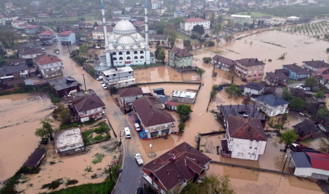 Sakarya’nın etkili olan kuvvetli sağanak yağış sonrası Karasu ilçesinde baraj