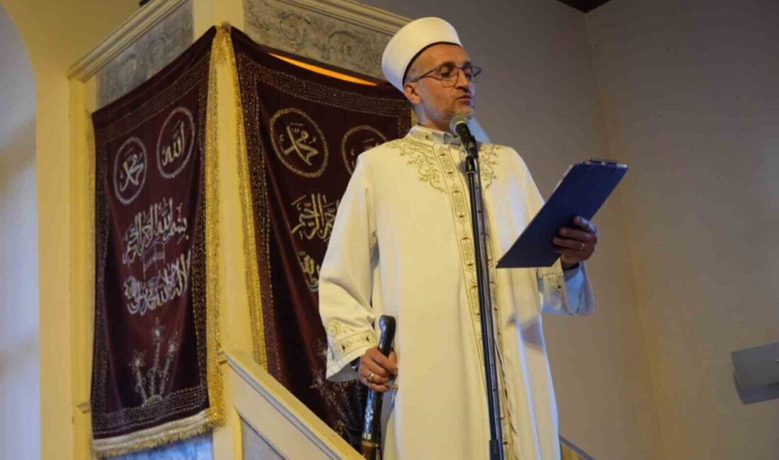 Kocaeli’nin İzmit ilçesinde fethin sembolü olarak 1332 yılında inşa edilen