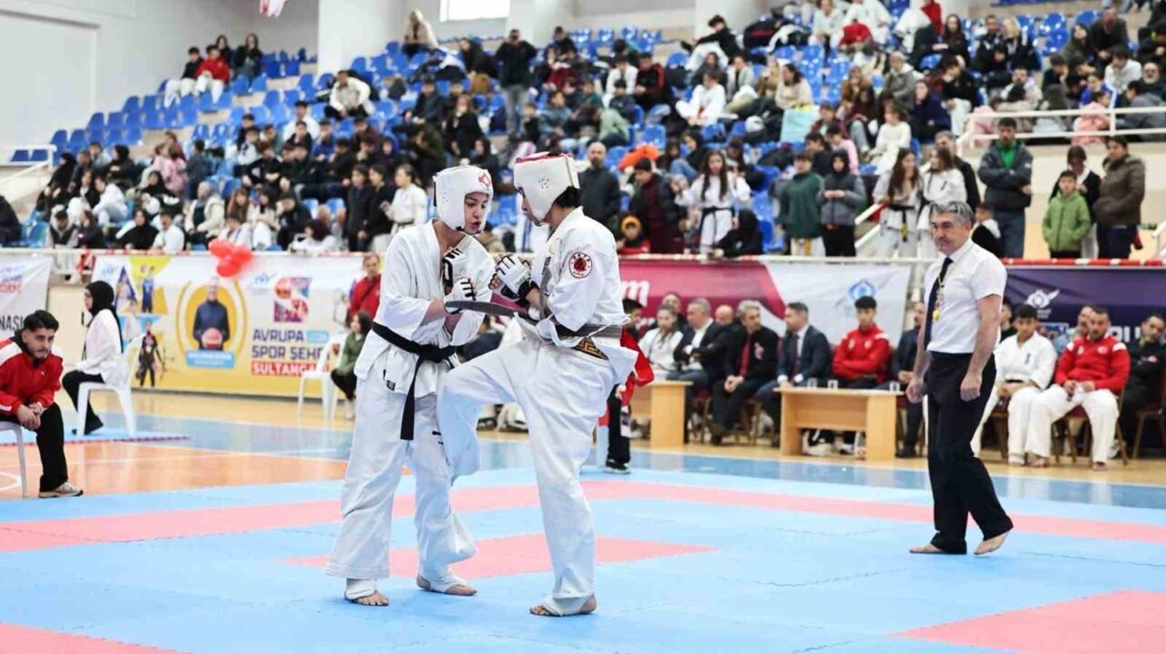 Sultangazi Belediyesi, Gençlik ve Spor Bakanlığı işbirliği ile düzenlenen ‘19