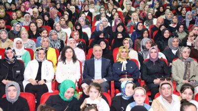Sultangazi Belediyesi, Anneler Gününe özel düzenlediği ’Bir Ninniyle Değişir Dünya’