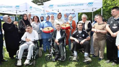 Sultangazi Belediyesi’nin “Engelliler Haftası” dolayısıyla düzenlediği etkinlikler kapsamında özel bireyler