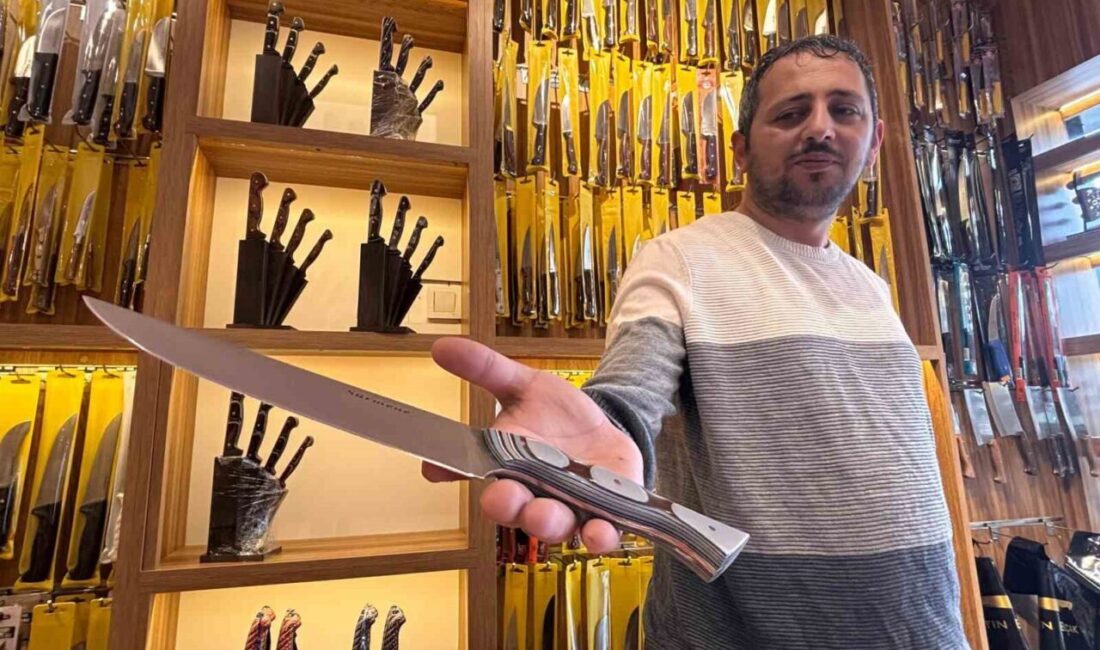 Kurban Bayramı öncesinde Sürmene bıçağı üretimiyle tanınan Sürmene ilçesinde, önceki