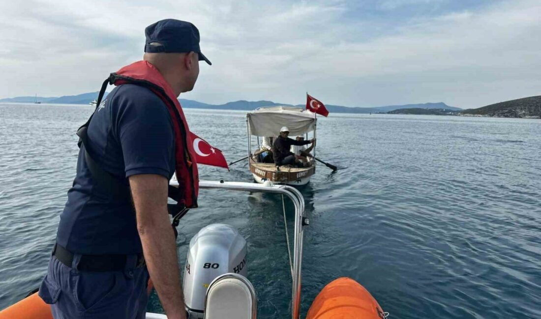 Aydın’ın Kuşadası ilçesinde motor arızası nedeniyle sürüklenen teknedeki üç kişi
