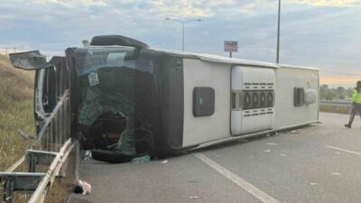 Balıkesir’in Susurluk ilçesinde İstanbul-İzmir Otoyolu’nda meydana gelen trafik kazasında yolcu